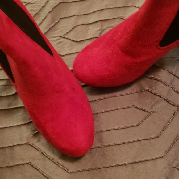 Heels - Picture 4 of 5